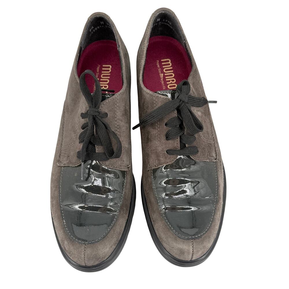 Munro American Women's Oxford Shoes Size 9.5M Gray Suede Patent Leather Preppy